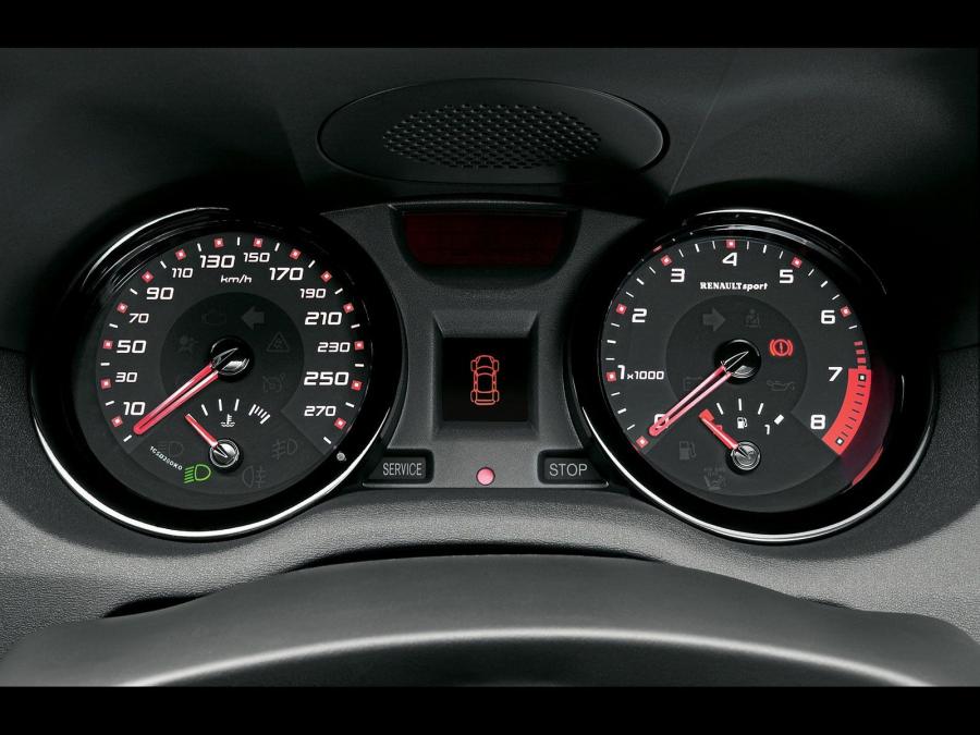  Renault Megane RS 2004 года  (фото 4 из 34)
